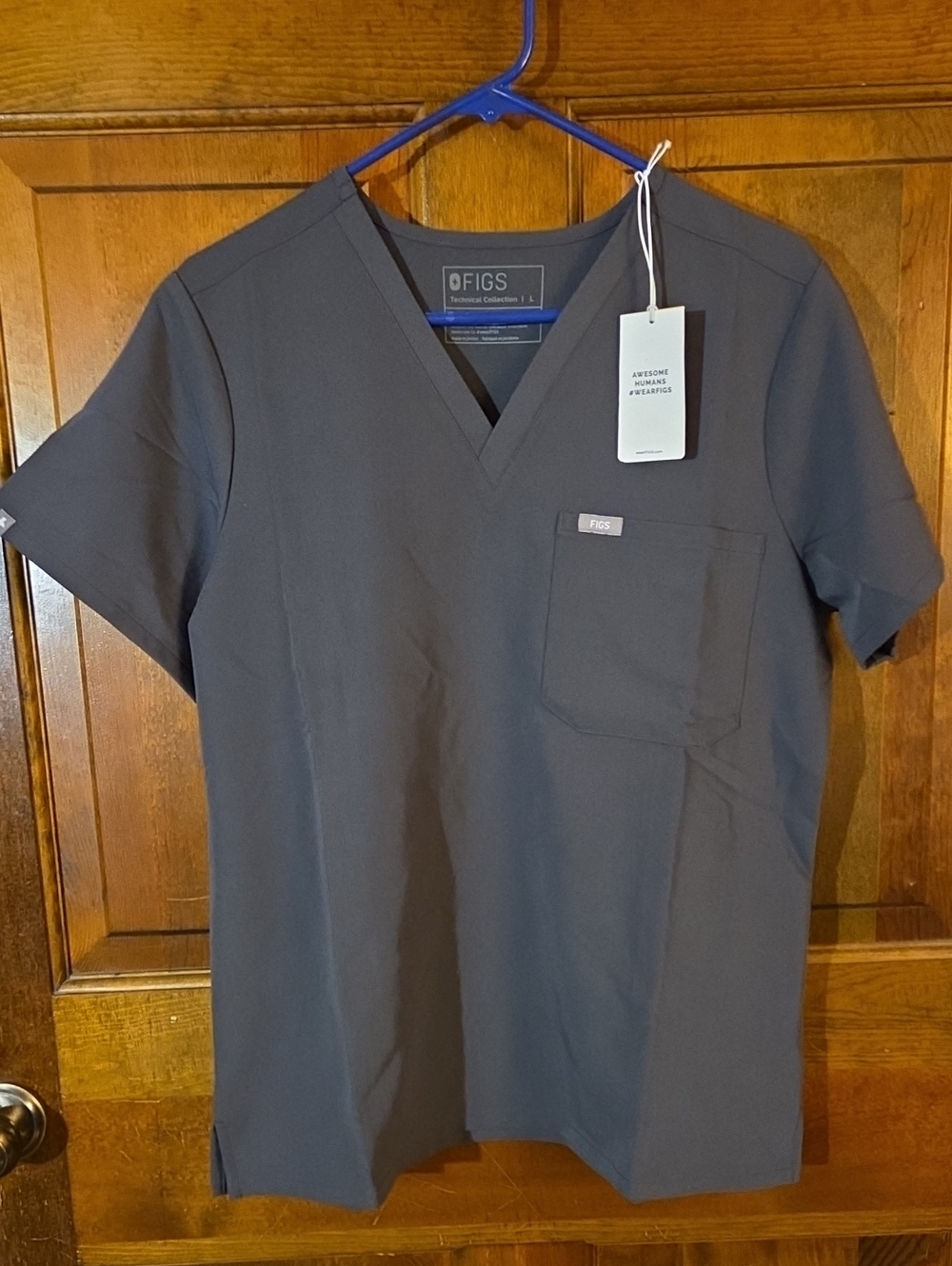 Figs Women's V-Neck Scrub Top - Charcoal Gray